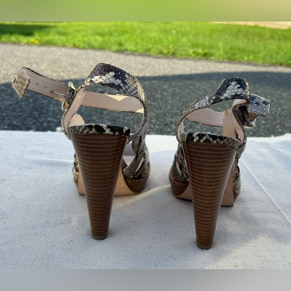 VINTAGE COACH snakeskin leather chunky wooden heel sandal. Size 7 - Picture 5 of 13